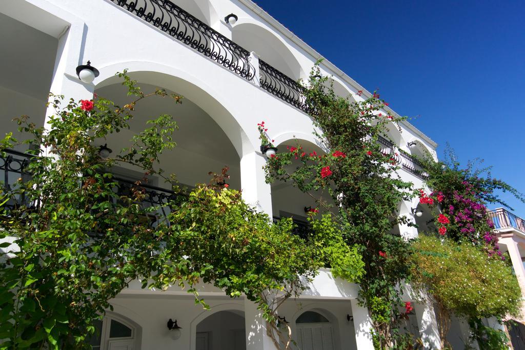 Hotel Athina Karavomylos Luaran gambar